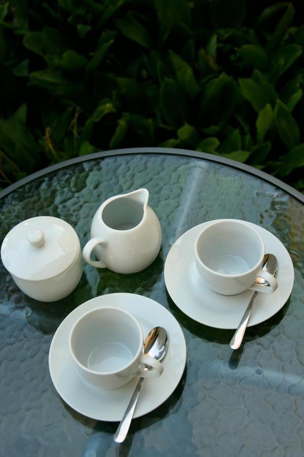 A12 Home ชาร์วาร์ ภายนอก รูปภาพ